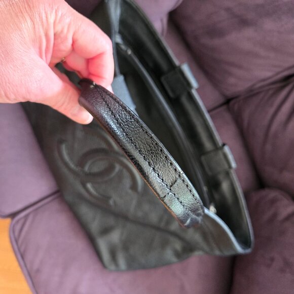 Chanel Quilted Perforated CC Logo Tote - Picture 6 of 12